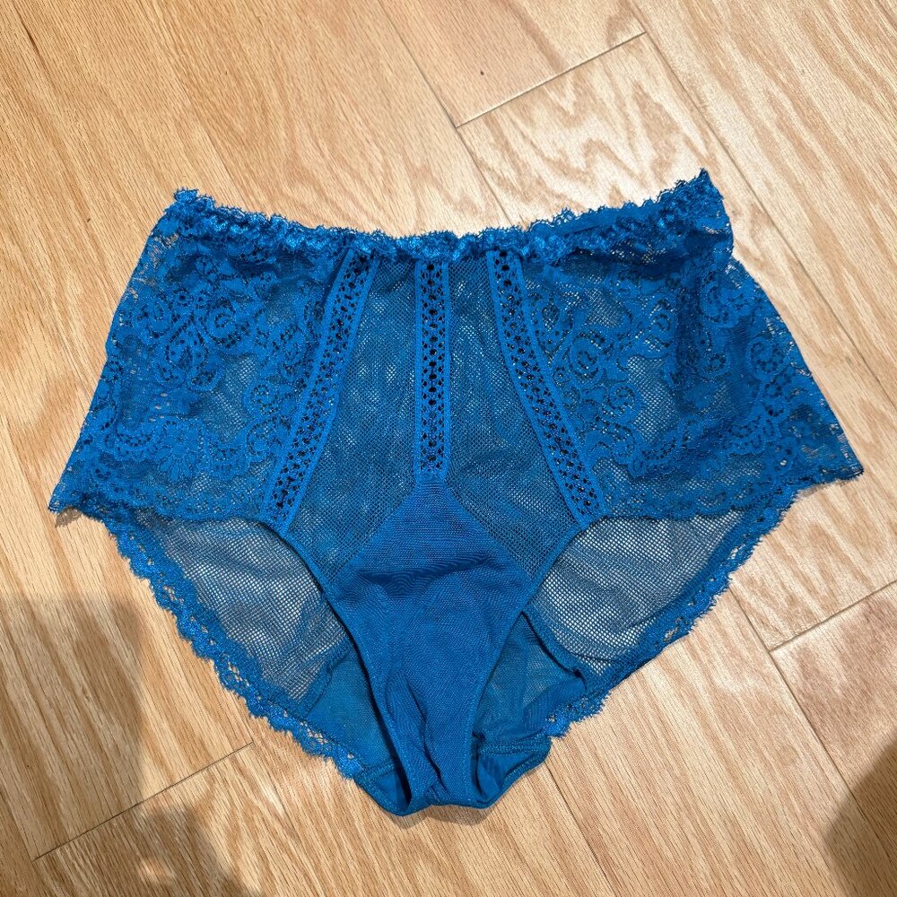La Perla Black Label | Turquoise Lace Hi-Cut Brief | Never Worn | Size 4/L